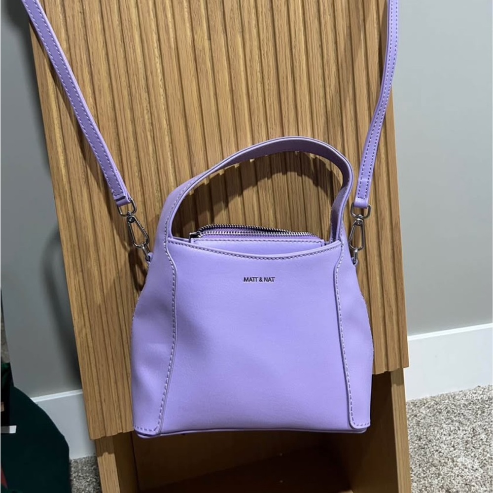 💜 Matt & Nat Arbor Small Crossbody – Lilac – Brand New